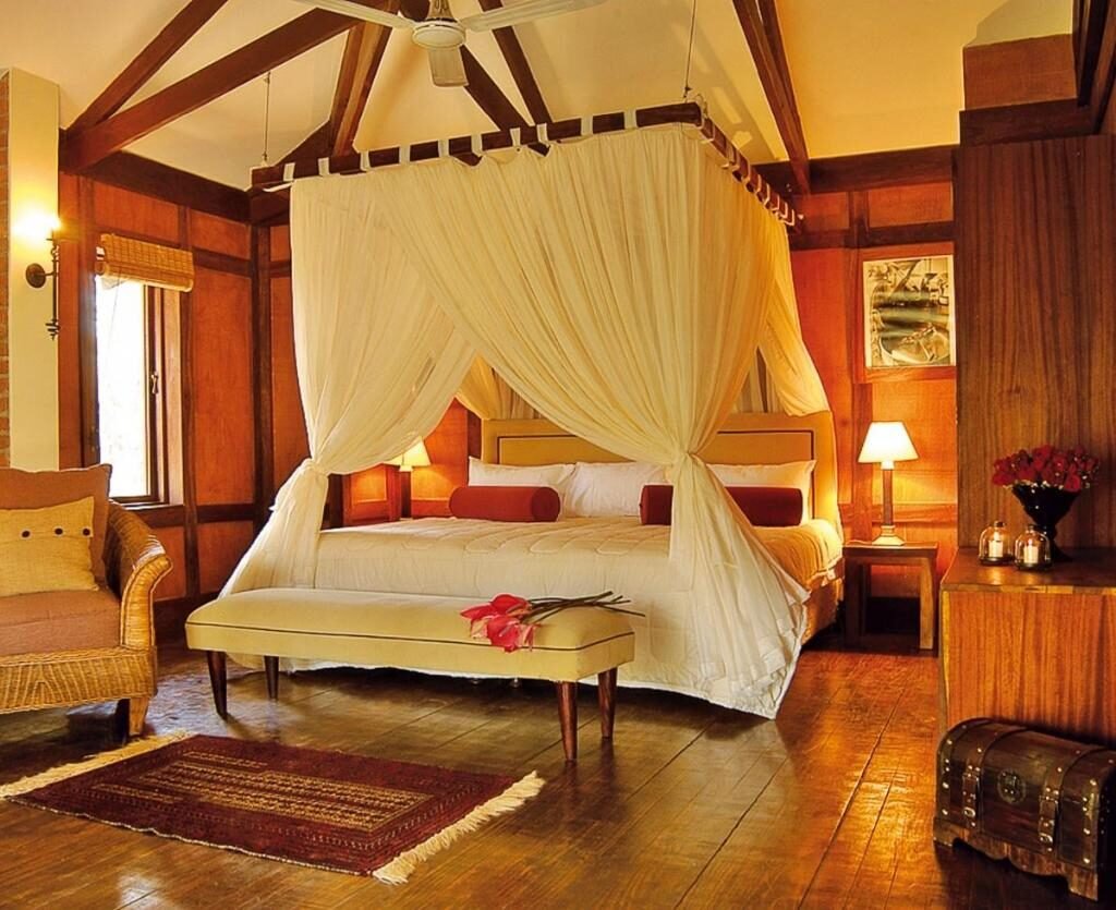 Tanzania Lodge Safari