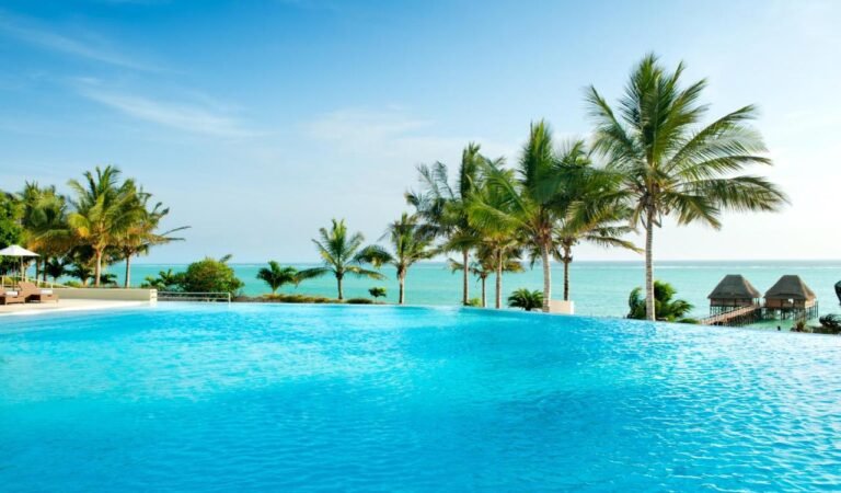 Hotel Meliá Zanzíbar, Zanzibar City, Tanzania, Day Trips In Zanzibar, Best Tim Why you Should go to Zanzibar After Climbing Kilimanjaro to Visit Zanzibar, Top 10 Reasons Why You Should Visit Zanzibar Island, 10 Reasons Why You Should Visit Bwejuu Beach Zanzibar, 10 Best Beaches in Tanzania, African Safari and Beach Holidays