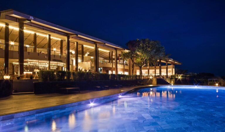 Meliá Serengeti Lodge Member of Meliá Collection, Banagi, Tanzania Travel Agency | Travel Agent in Tanzania, 10 Reasons to Choose a Luxury Tanzania Safari, Best Safari in Tanzania | The best safari company in Africa, Essence 10 Day Tanzania Northern Circuit Luxury Safari