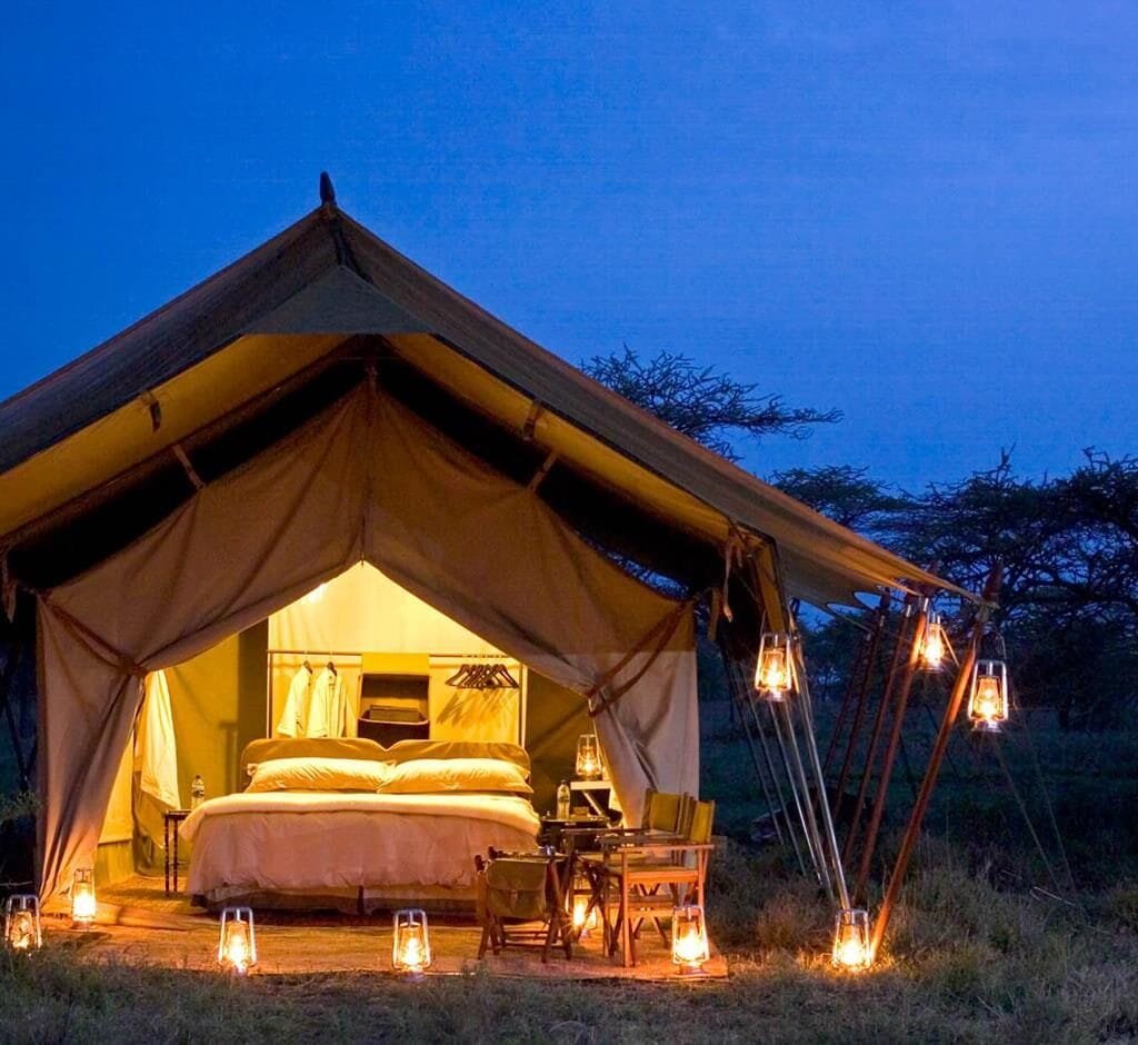Very Few Vehicles - Tanzania safari in April