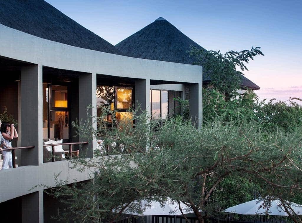 Four Seasons Safari Lodge Serengeti - Serengeti safari in October