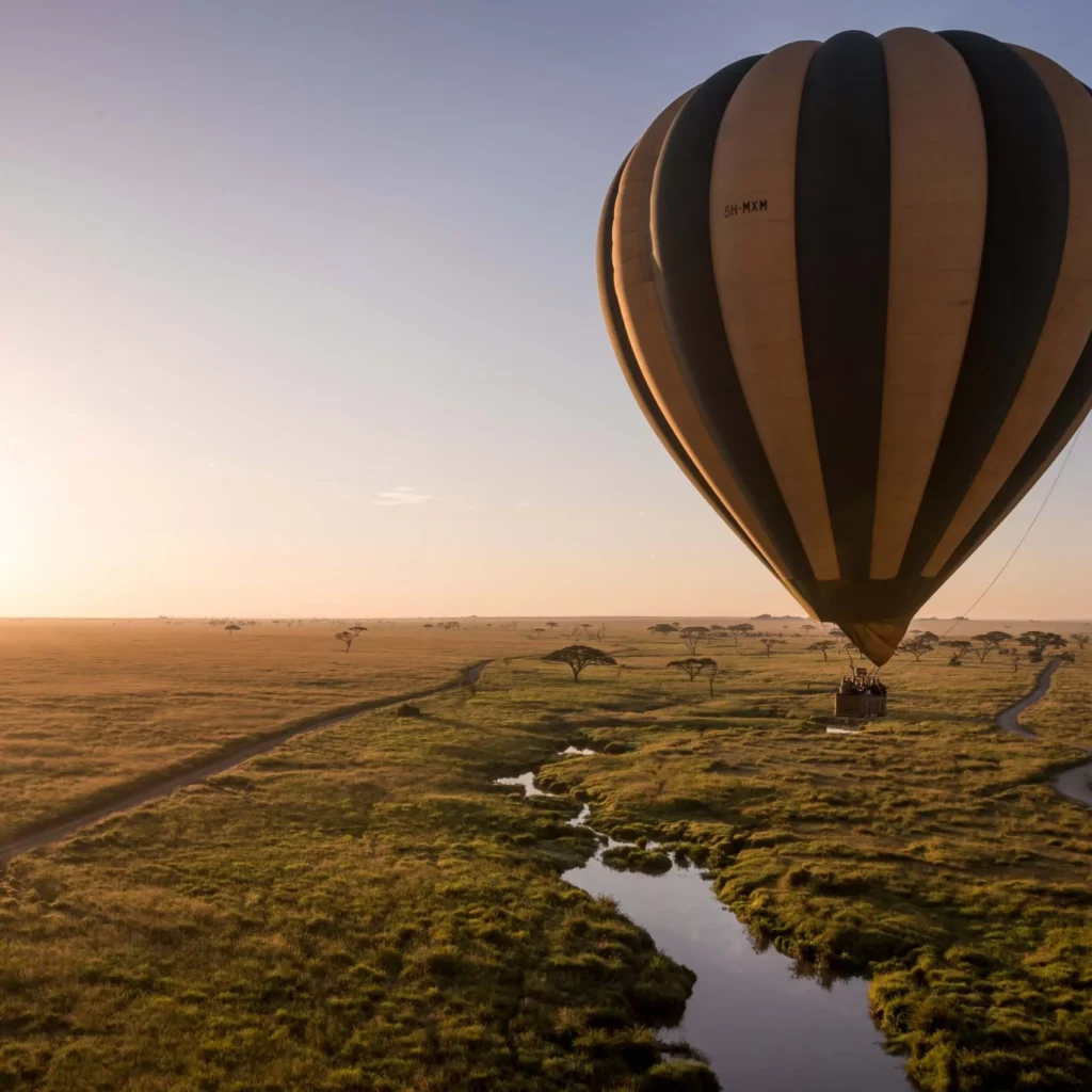 Balloon Safaris: Hot Air Balloon Safari | Serengeti | Tanzania, How Much Does a Serengeti Hot Air Balloon Safari Cost? 10 Reasons Why You Should Visit the Serengeti National Park, 10 Reasons to Book a Hot Air Balloon Safari in Serengeti