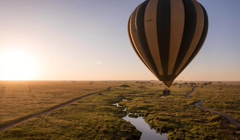 Balloon Safaris: Hot Air Balloon Safari | Serengeti | Tanzania, How Much Does a Serengeti Hot Air Balloon Safari Cost? 10 Reasons Why You Should Visit the Serengeti National Park, 10 Reasons to Book a Hot Air Balloon Safari in Serengeti