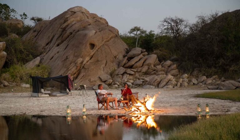 Kisima Ngeda Tented Camp Tanzania - Photos & Trips, 10 Reasons why you should visit the Lake Eyasi, 10 Reasons to Experience African Savanna Sunsets, What We Can Learn From the Hadzabe