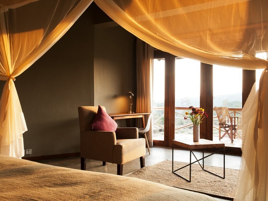7-Day Luxury All-Inclusive Epic Tanzania Safari - Ngorongoro Crater in May
