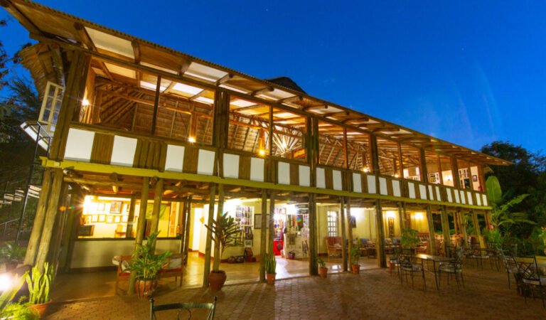 Eileen's Trees Inn - Karatu