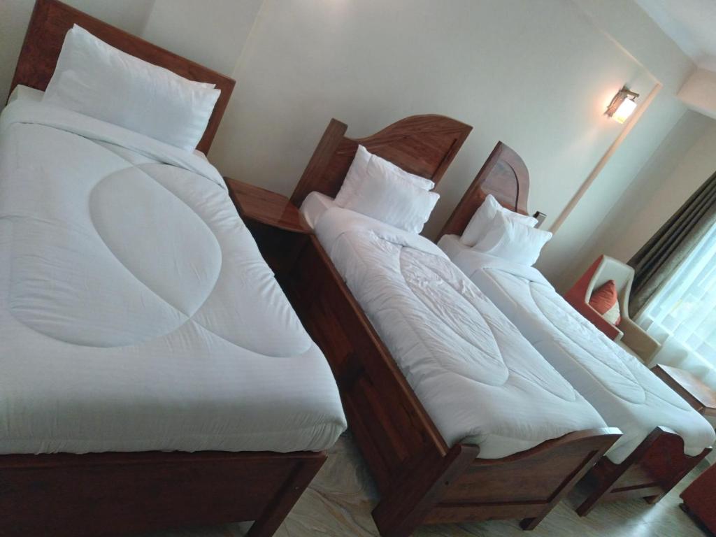 Omega View Hotel Triple room