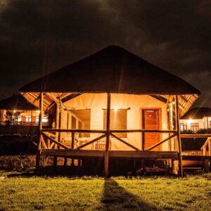 Ultra-Luxury Safaris: Ultra-Luxury Safaris: Kankari lodge, 10-Day Northern Tanzania Mid-Range Safari
