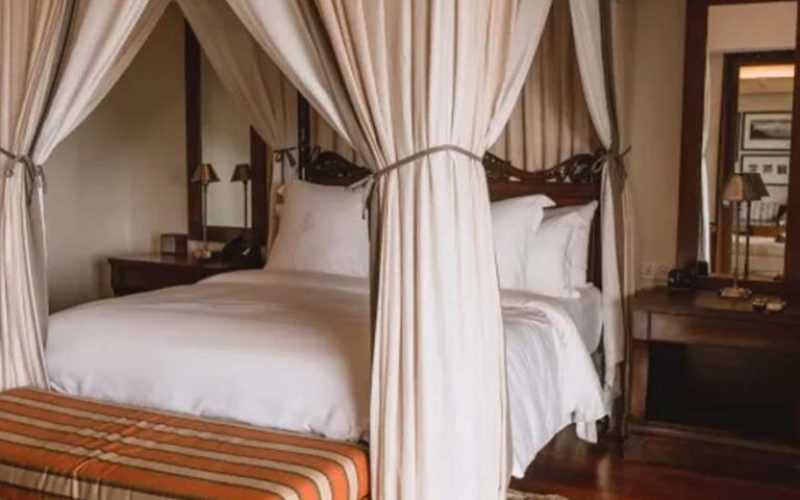 Four Season Serengeti Safari Lodge