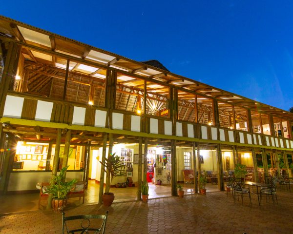 Eileen's Trees Inn - Karatu